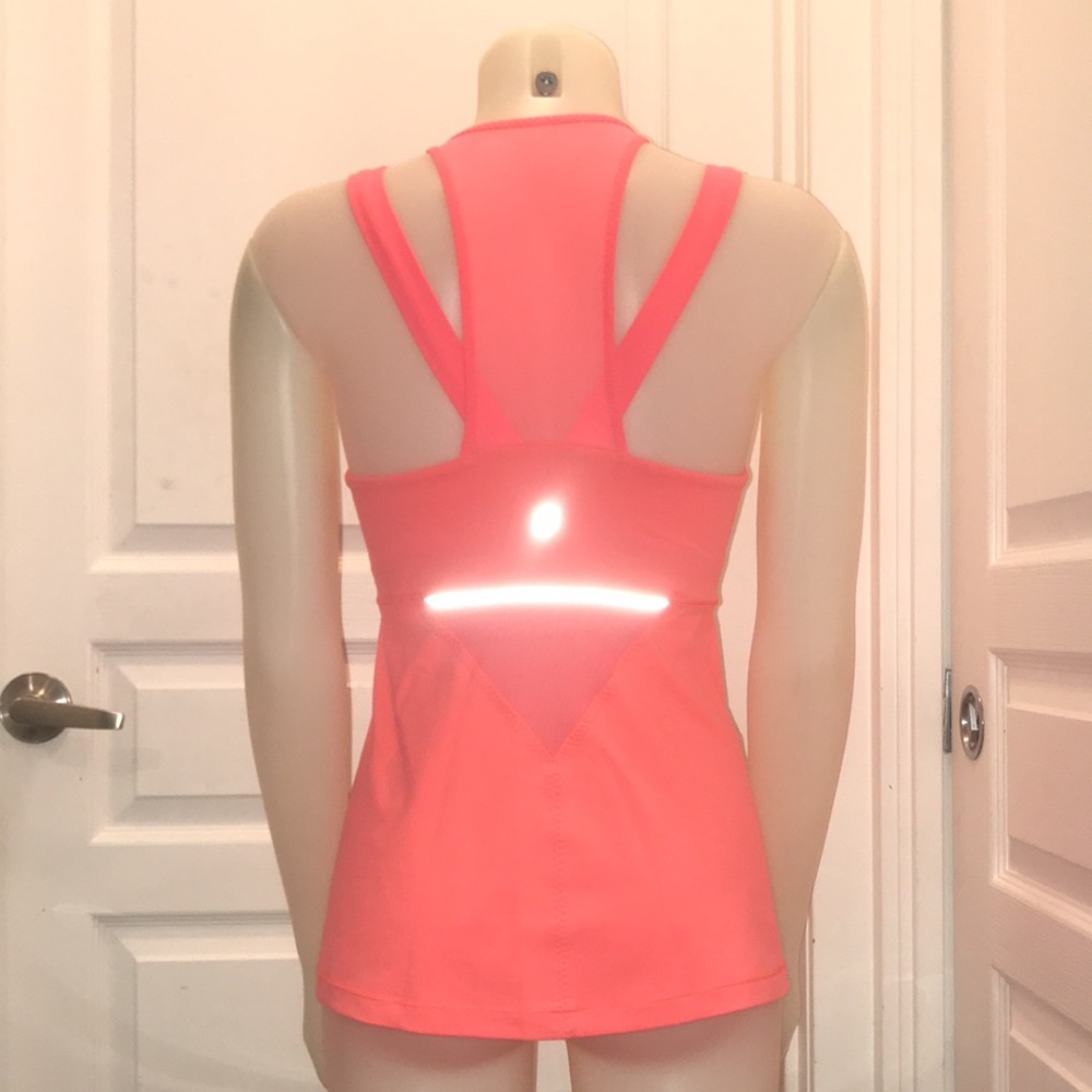 Lululemon Tank Top - Picture 2 of 3